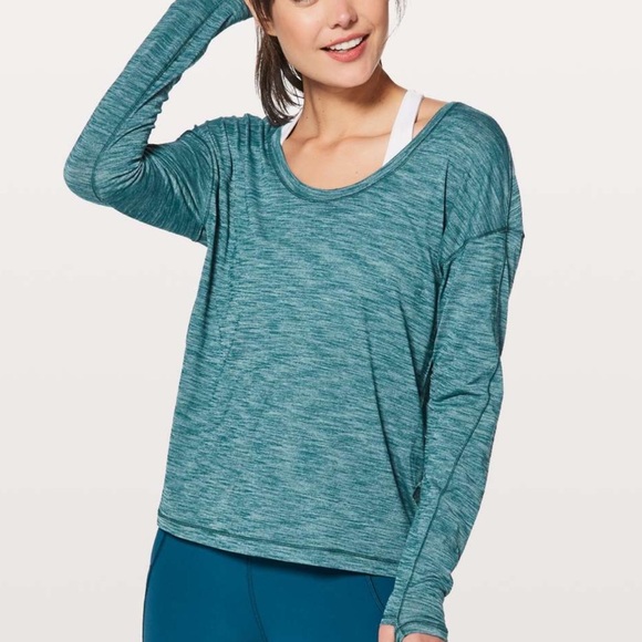 Lululemon Meant To Move Long Sleeve in Heathered Dark Uniform Blue, Size 8 - Picture 1 of 7